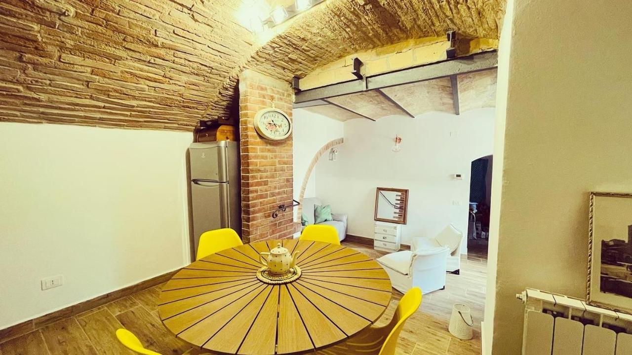 몬토네 Casa Di Duccio 빌라 외부 사진