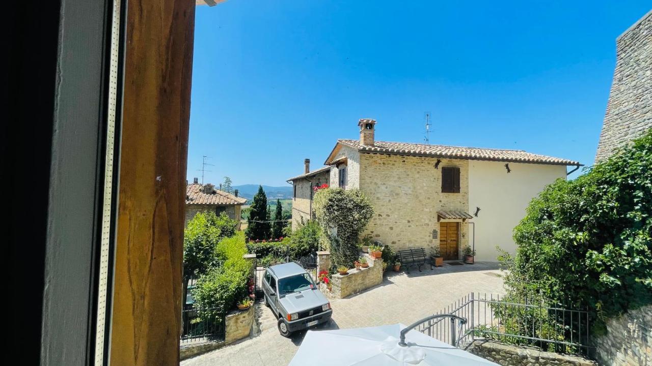 몬토네 Casa Di Duccio 빌라 외부 사진