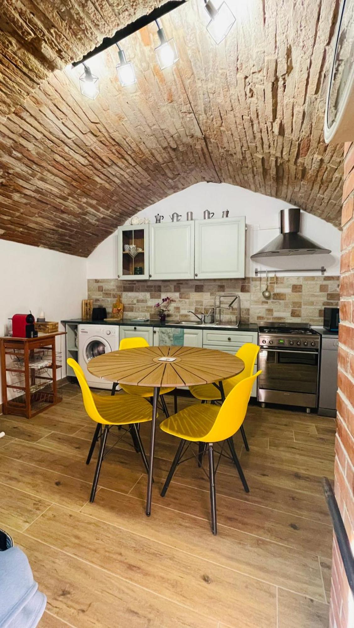 몬토네 Casa Di Duccio 빌라 외부 사진