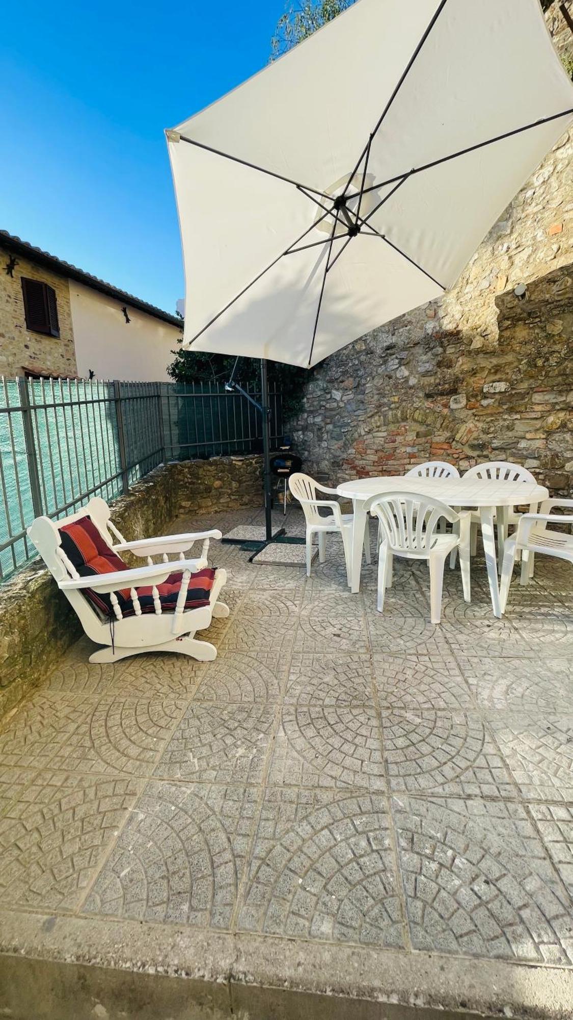 몬토네 Casa Di Duccio 빌라 외부 사진